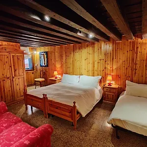 Appartement La Casa Del Pescatore: A Lovely Escape In Venice!!
